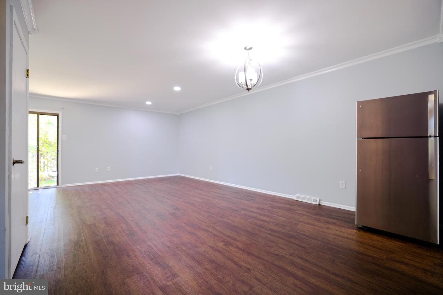 150 Knox Court photo 12