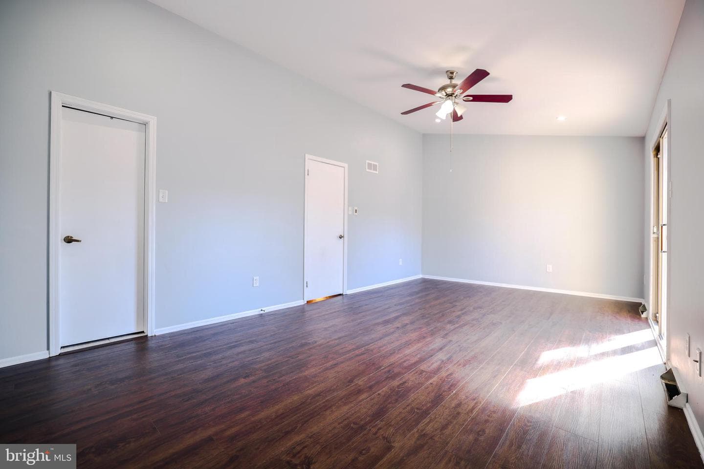 150 Knox Court photo 17