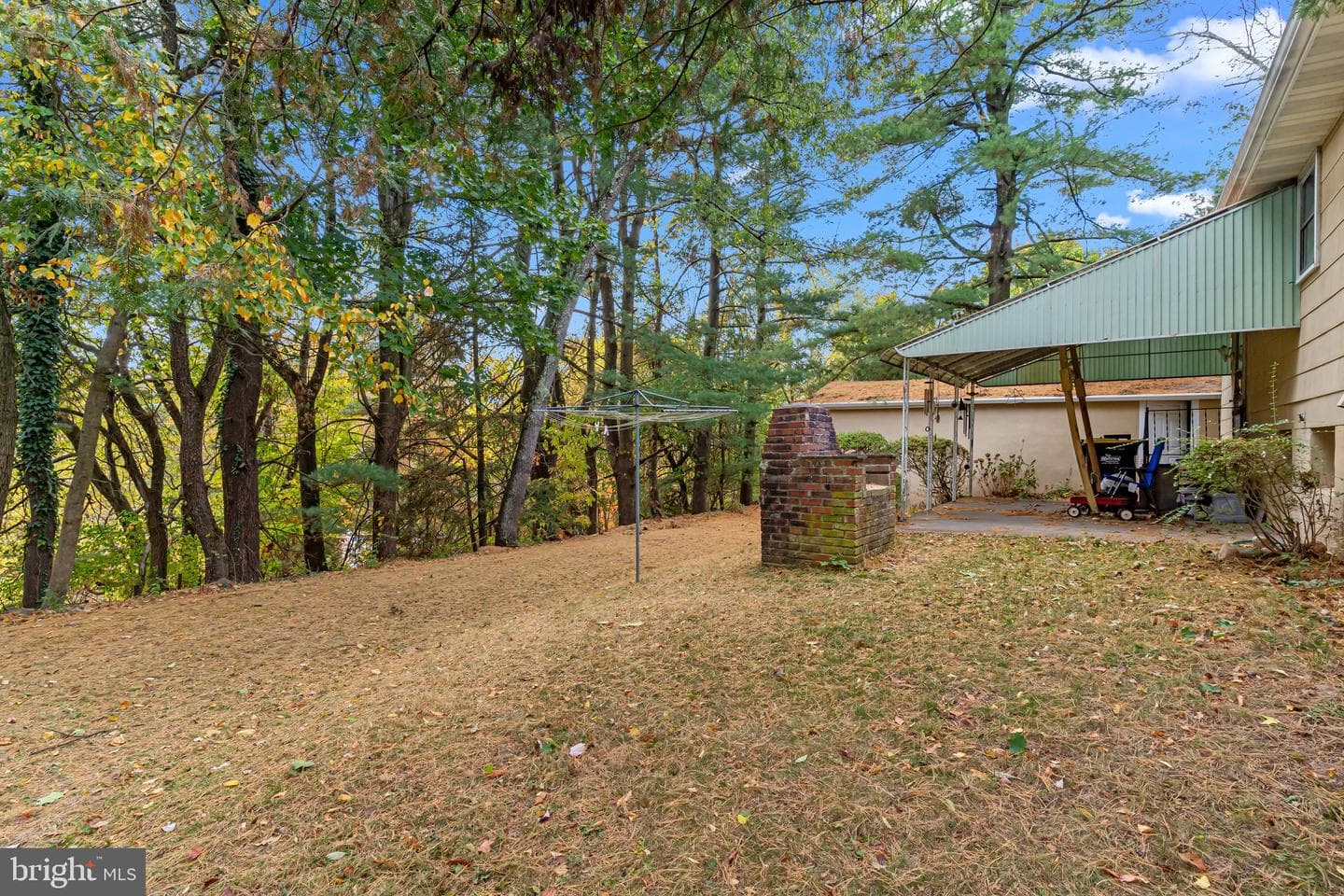 612 S Chubb Drive photo 24