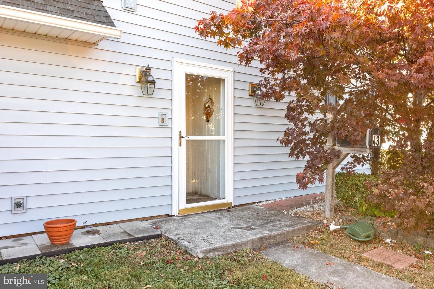43 Russett Lane photo 2