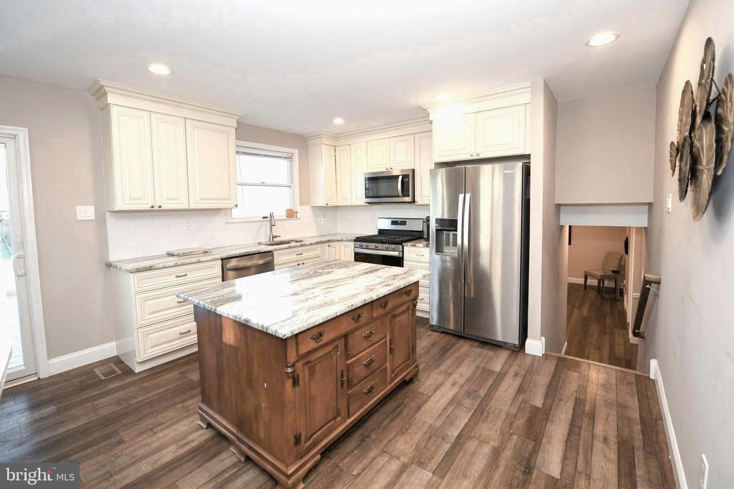 253 Sharpless Road photo 3