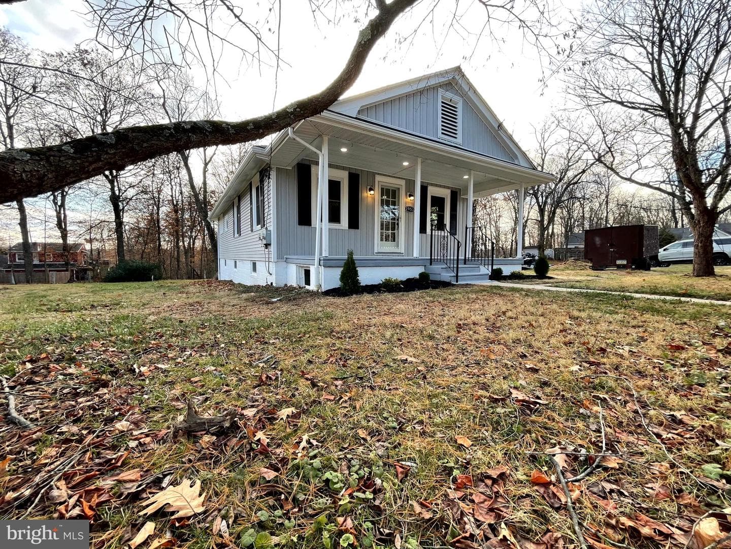 2953 Bridge Street photo 1