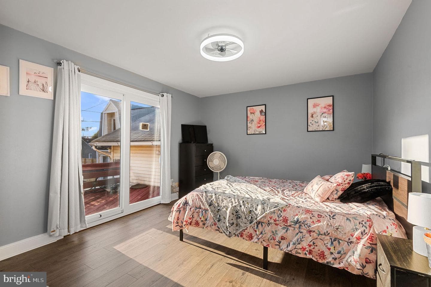 20 W Myrtle Avenue photo 11