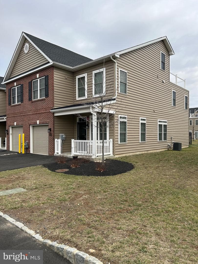 16788 River View Circle photo 2