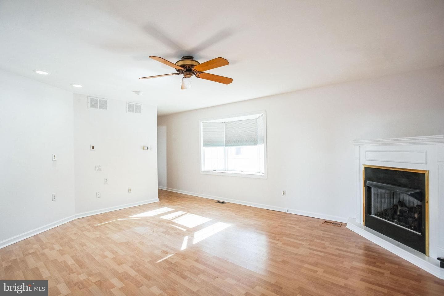 456 Hogeland Road photo 11
