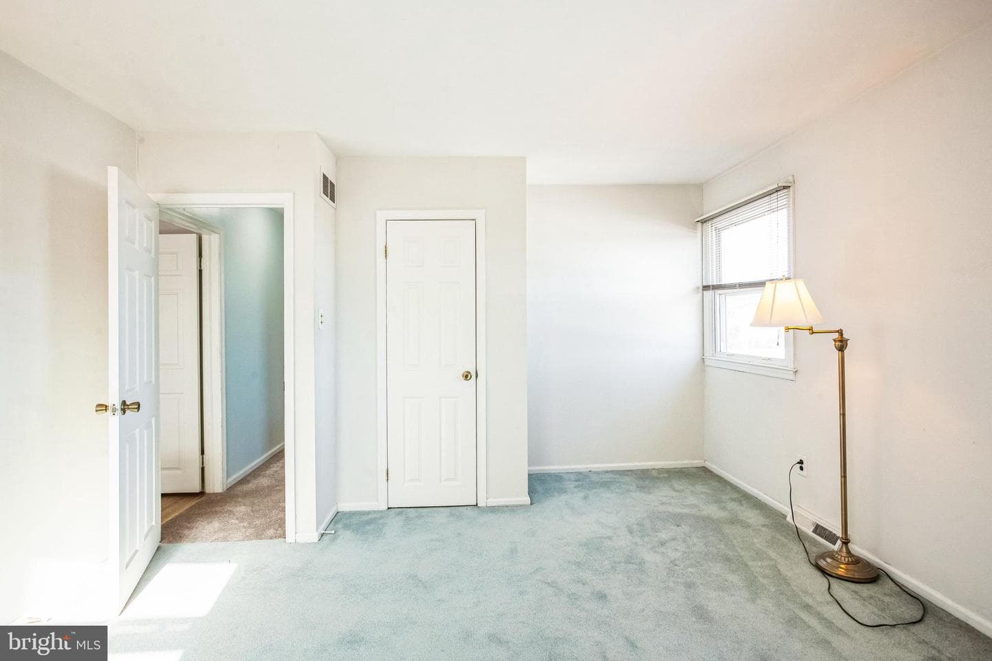 456 Hogeland Road photo 21