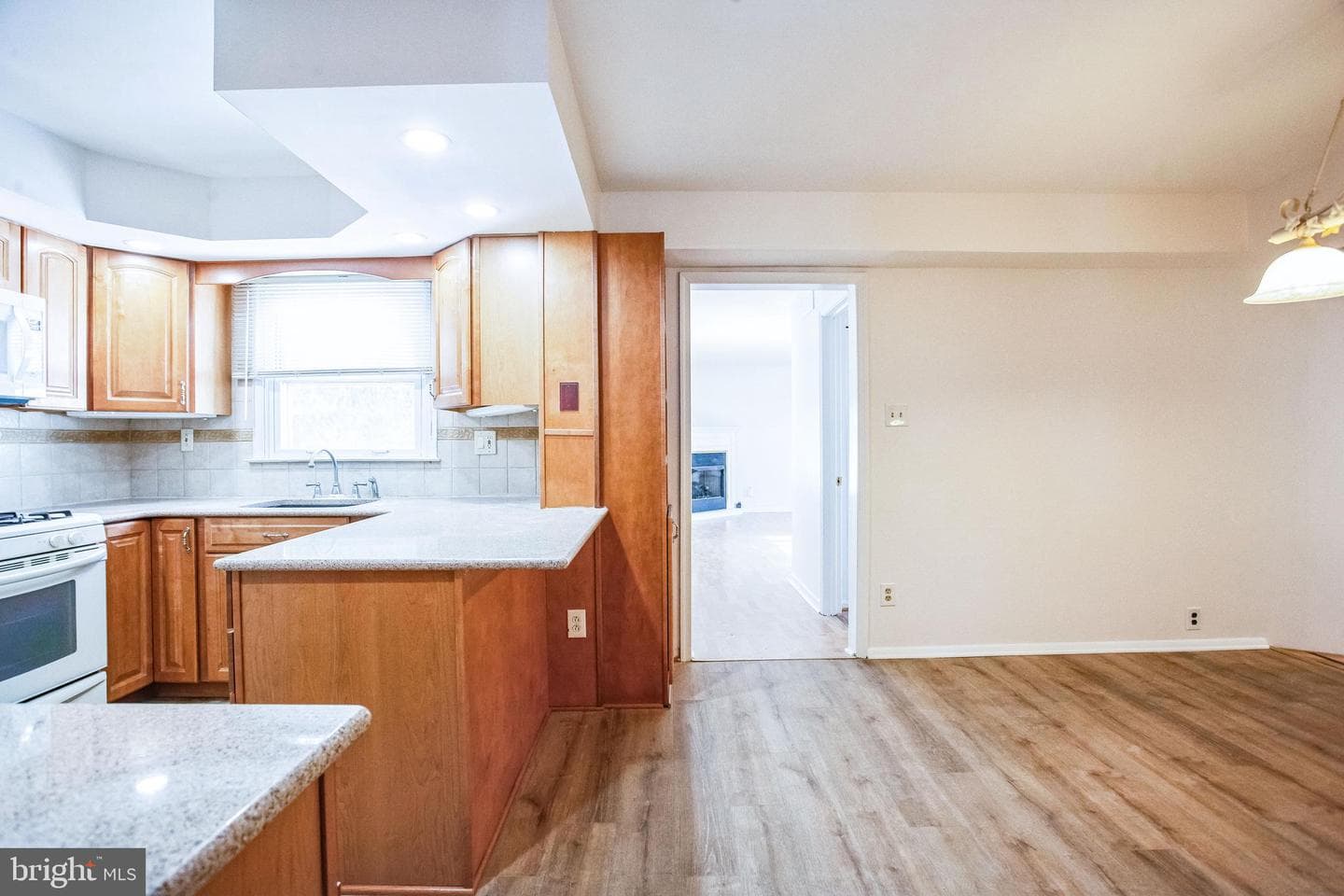 456 Hogeland Road photo 6