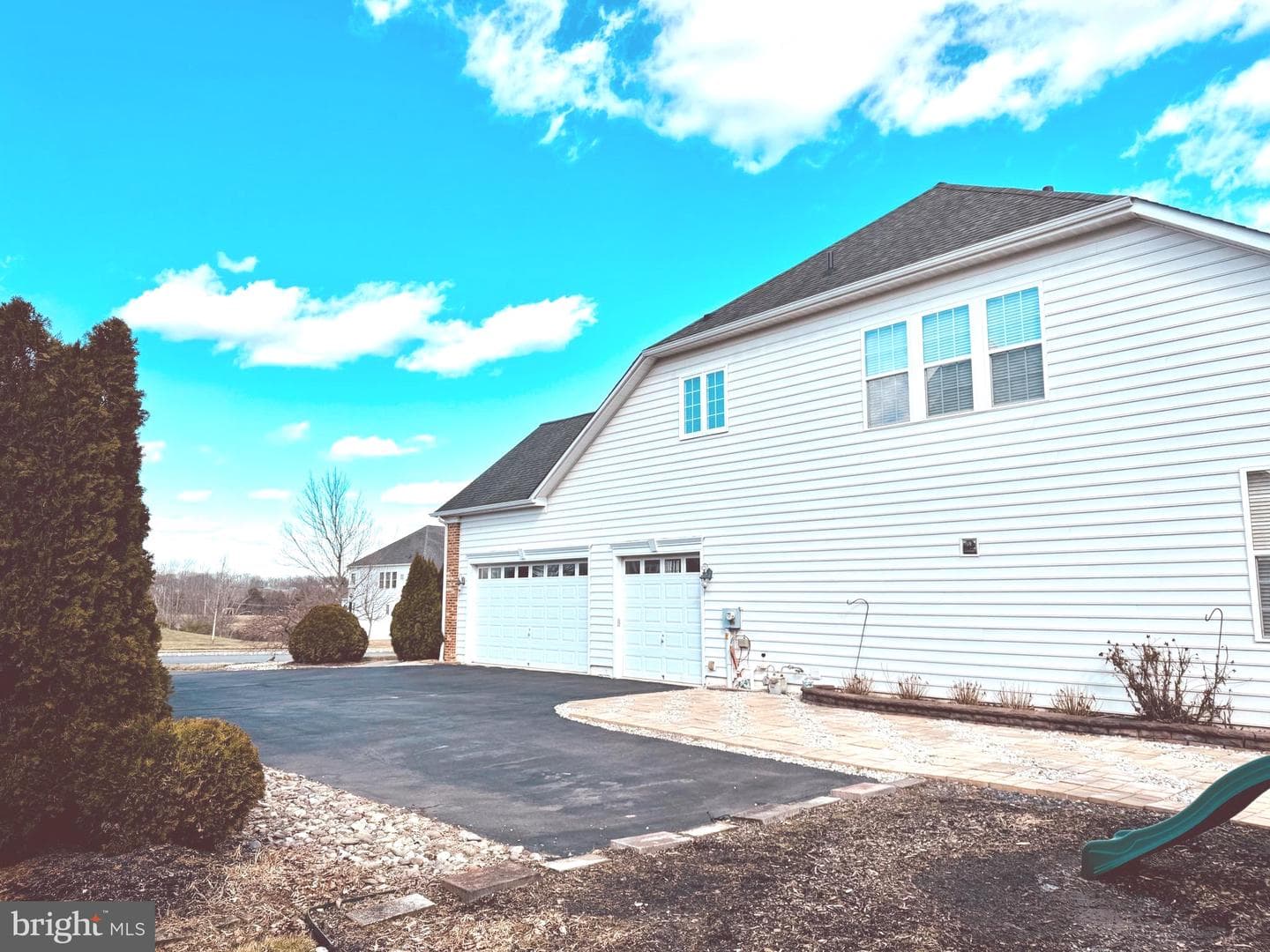 1801 Sycamore Drive photo 15