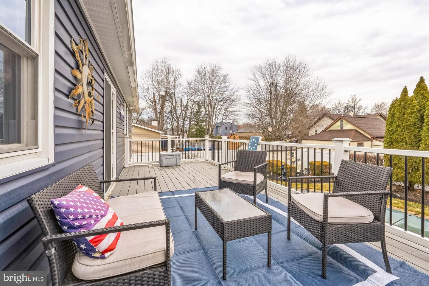 909 Jefferson Avenue photo 31