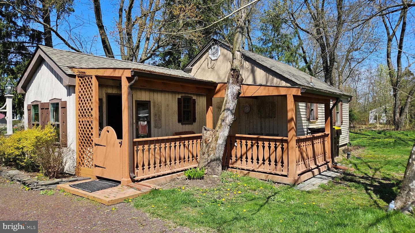 2345 Elm Avenue photo 31