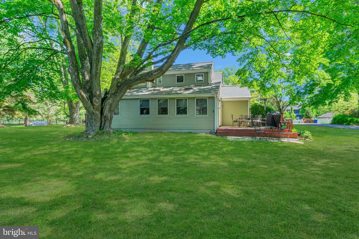 1021 Swayze Avenue photo 10