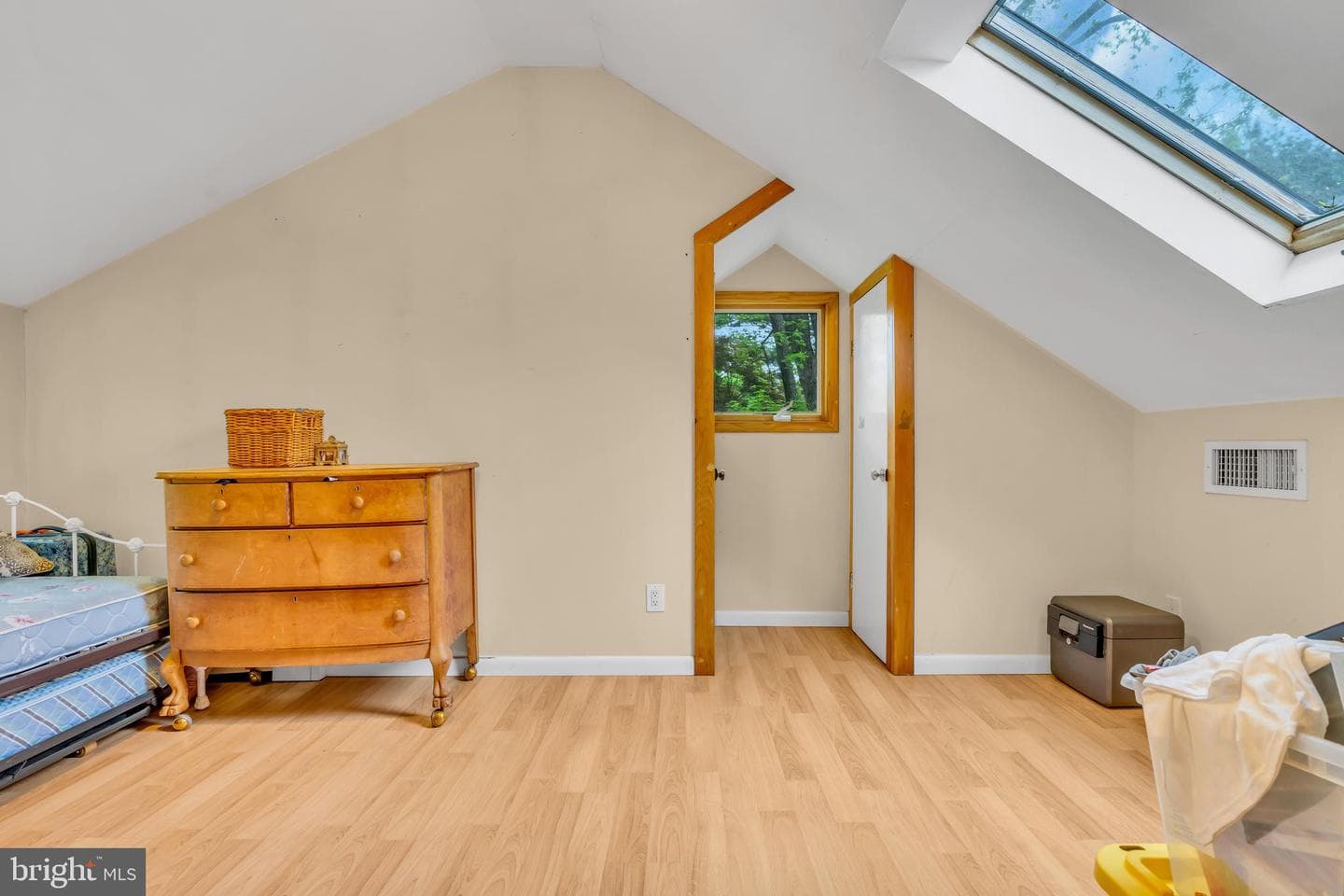 1021 Swayze Avenue photo 45