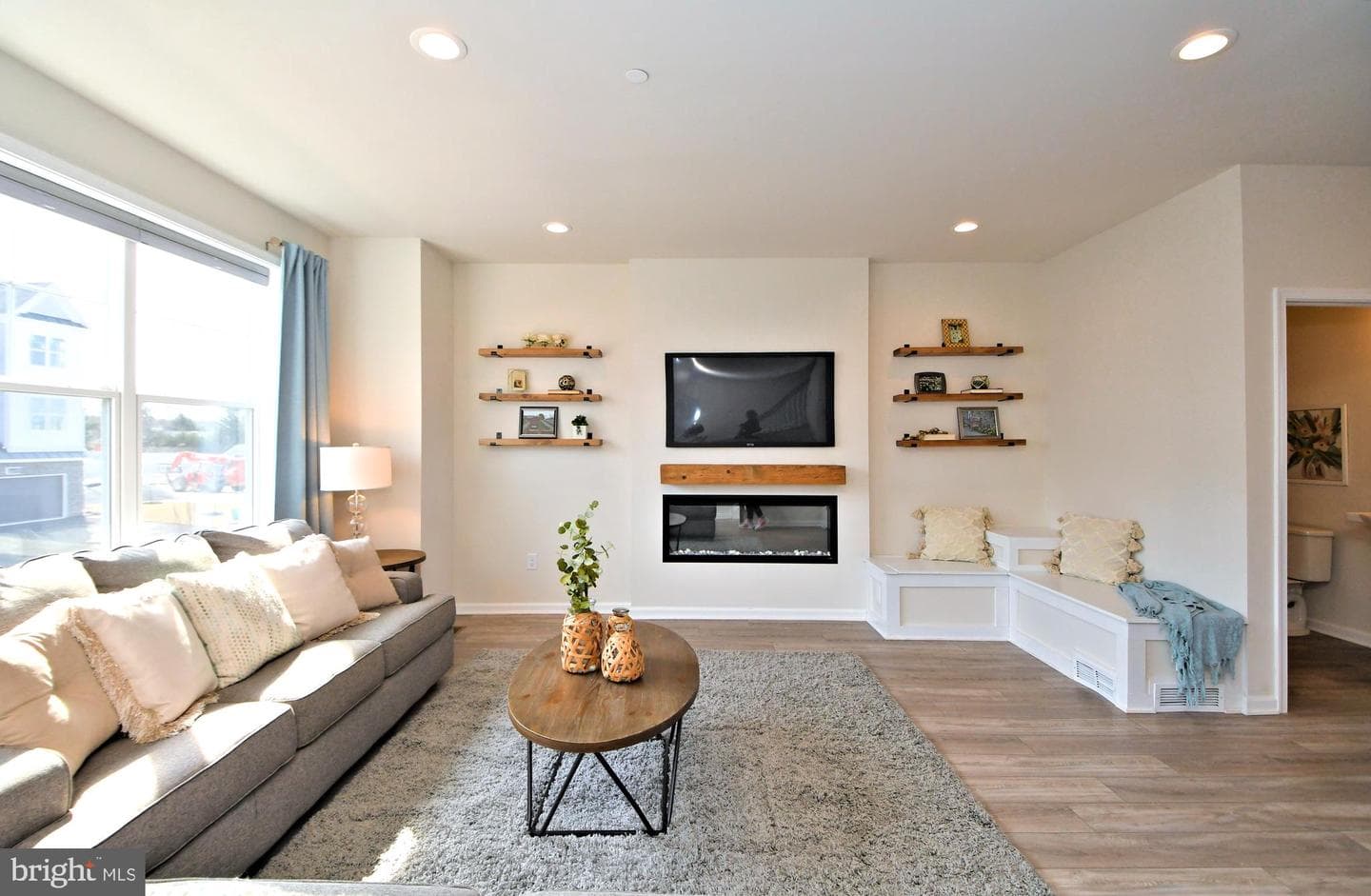 25 Warren Drive photo 11