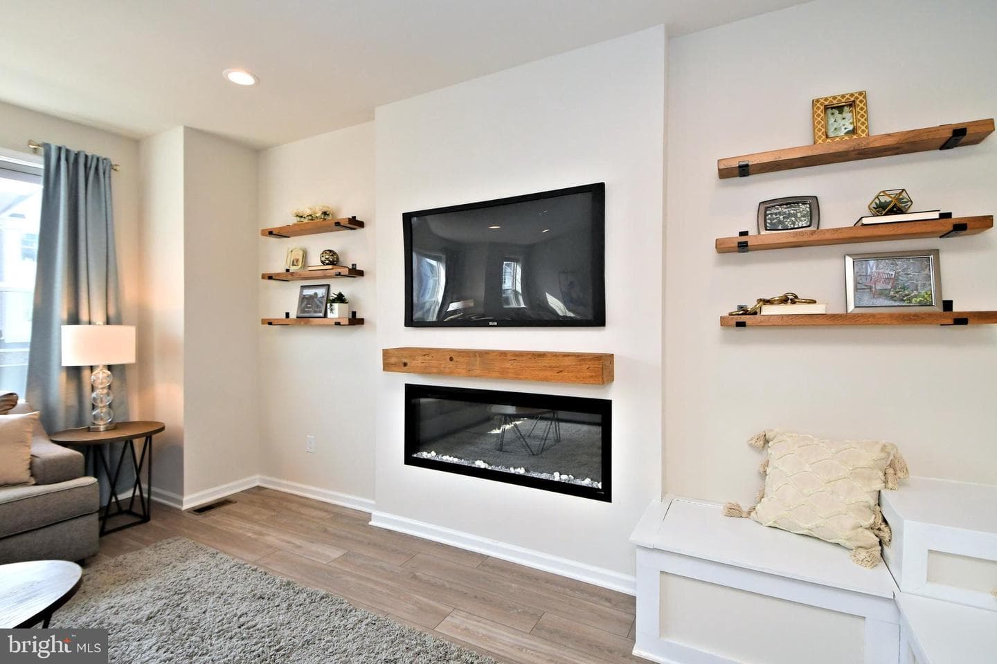 25 Warren Drive photo 7