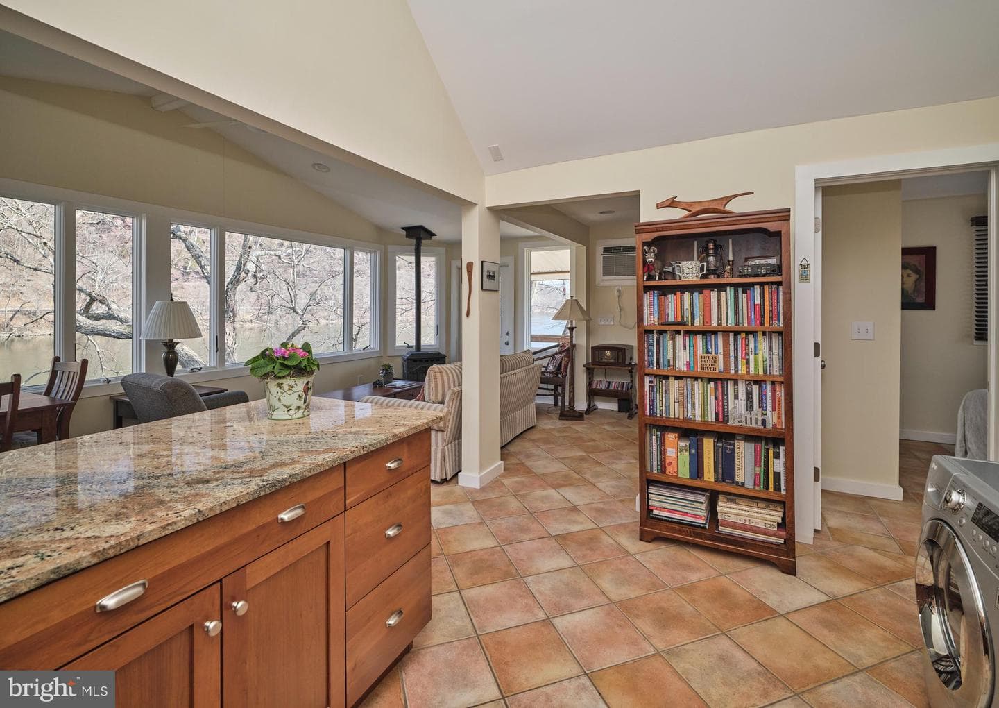 1827 Trails End Lane photo 13