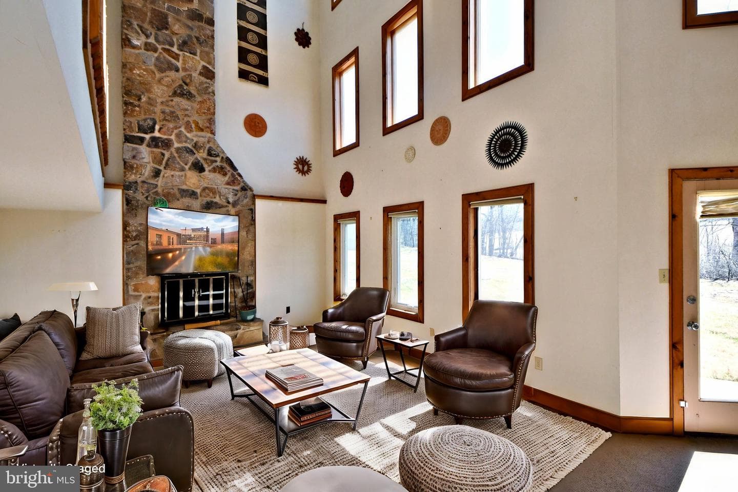 1486 Fairhill Road photo 2
