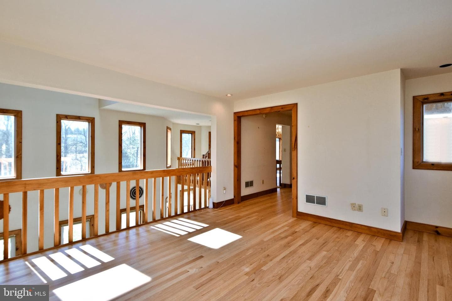 1486 Fairhill Road photo 22