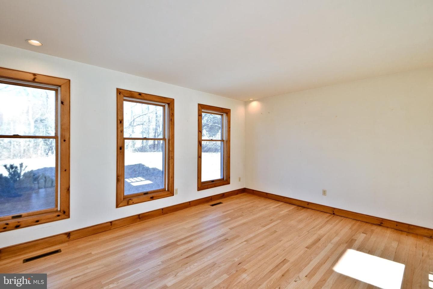 1486 Fairhill Road photo 23
