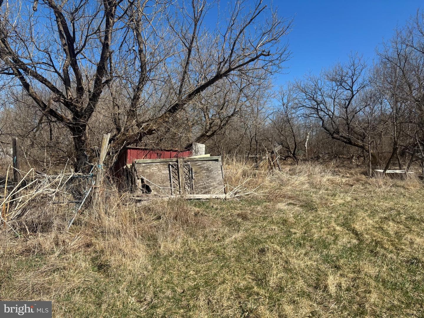 851 Minsi Trail photo 4