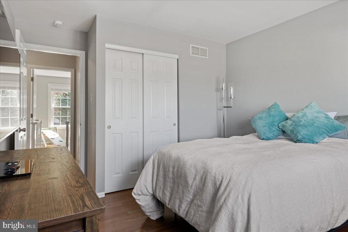 2353 Deer Path Drive photo 30