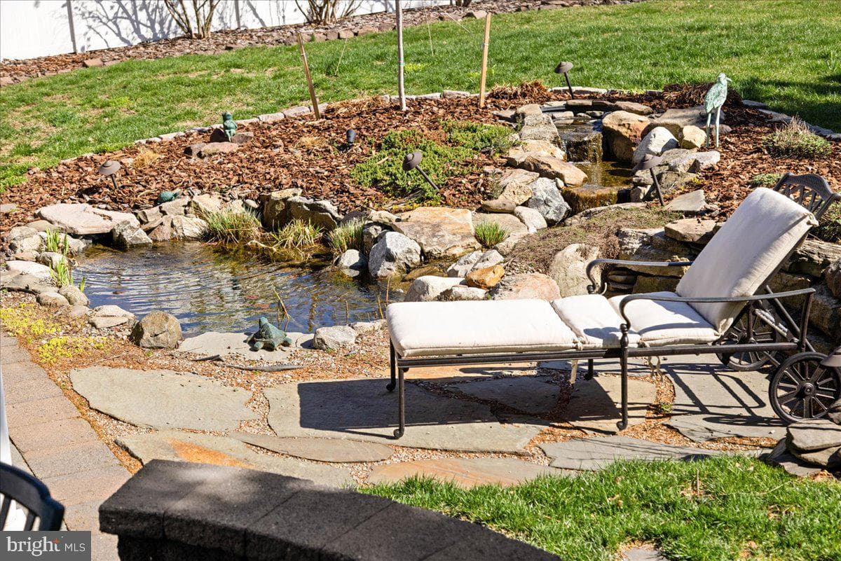 2353 Deer Path Drive photo 38