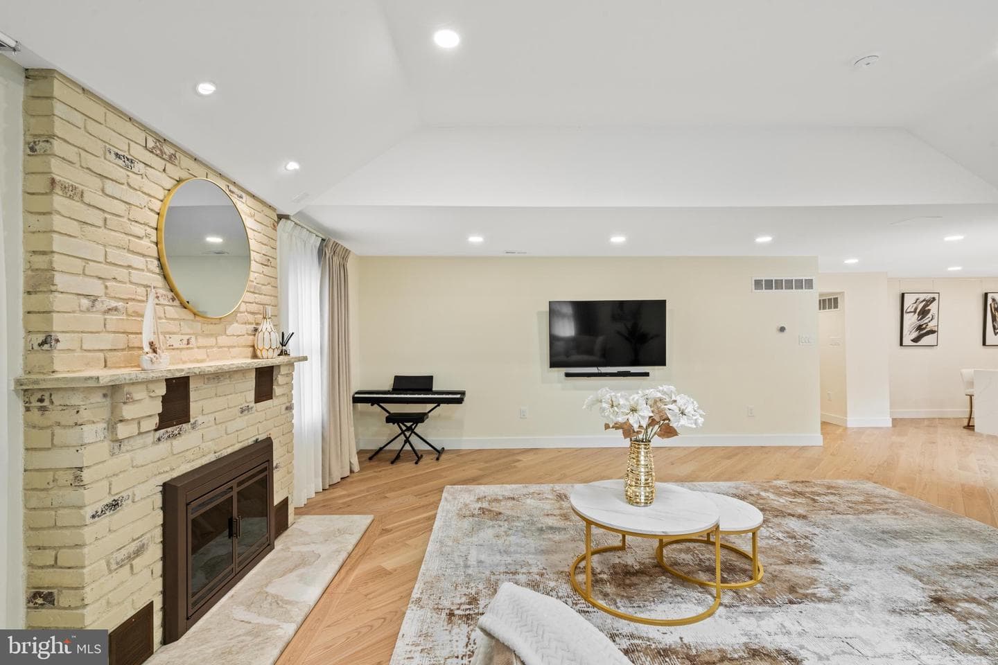 79 W Norton Drive photo 25