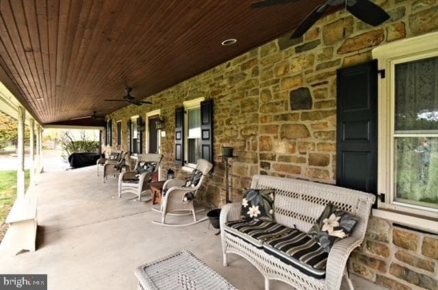 1903 Woodfield Drive photo 6