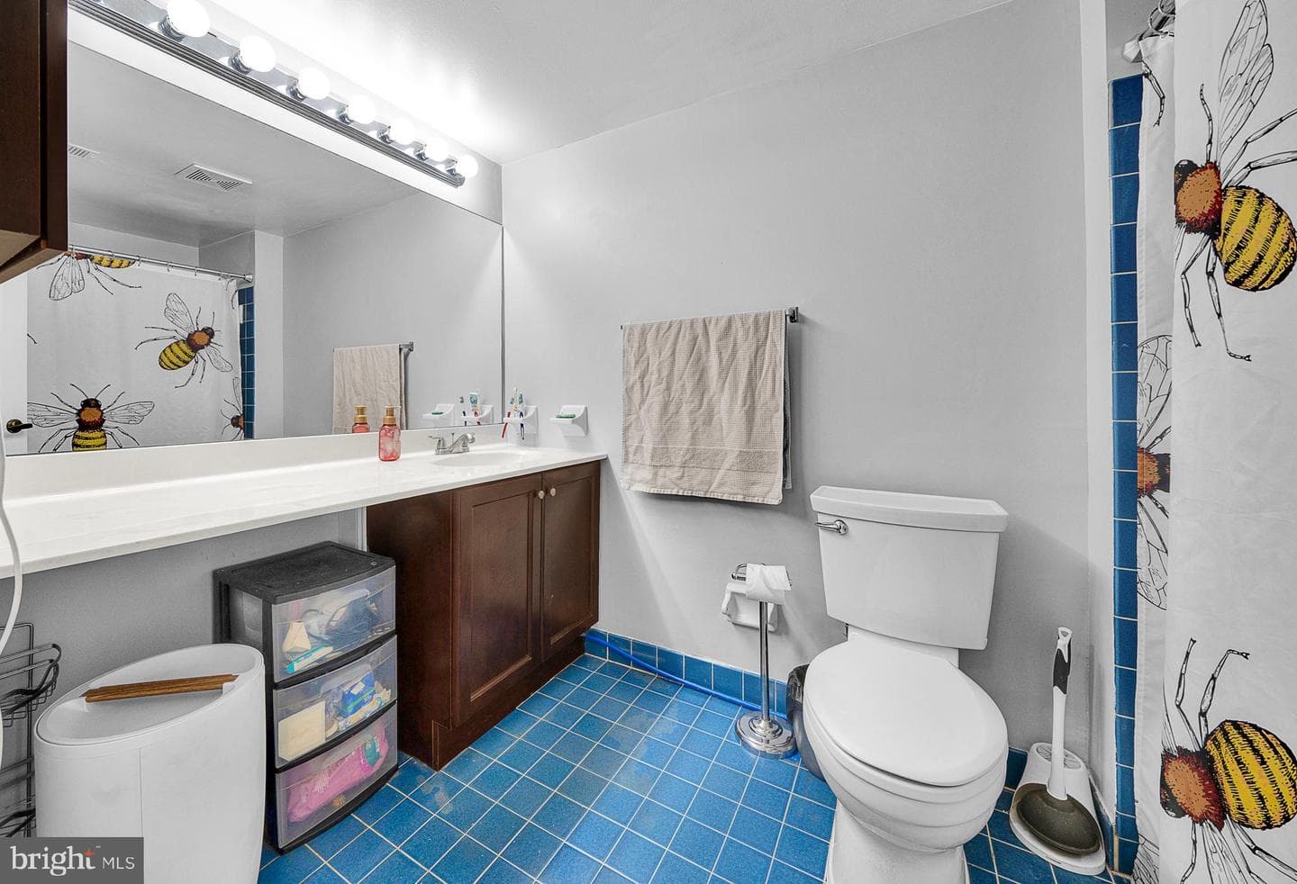 15 Sunbury Court photo 13