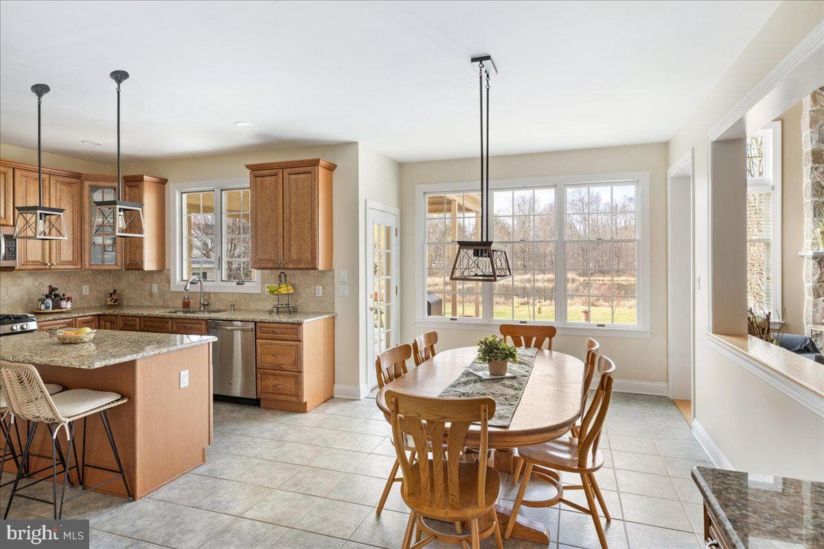 4358 Bergstrom Road photo 21