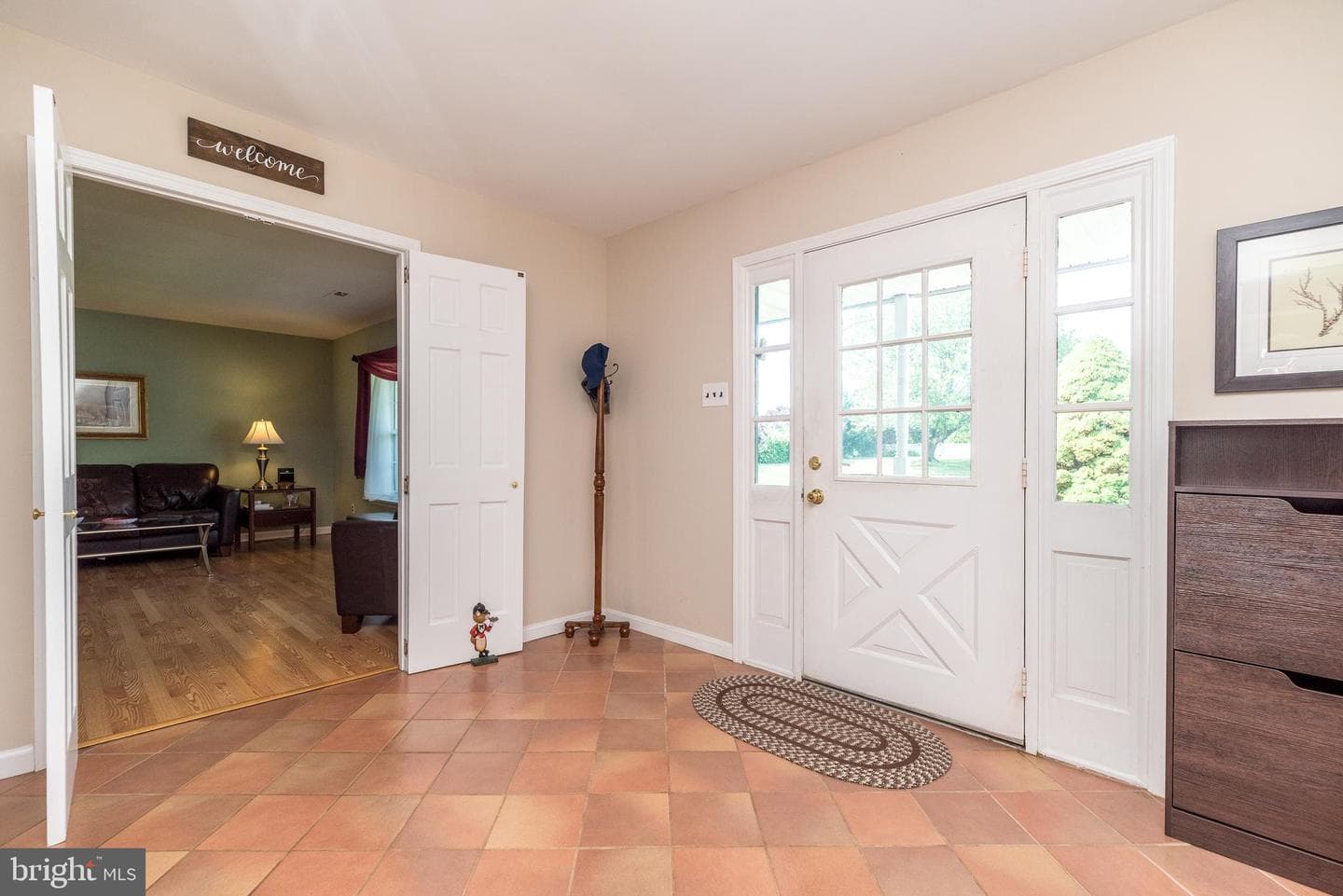 18 Alscot Circle photo 4