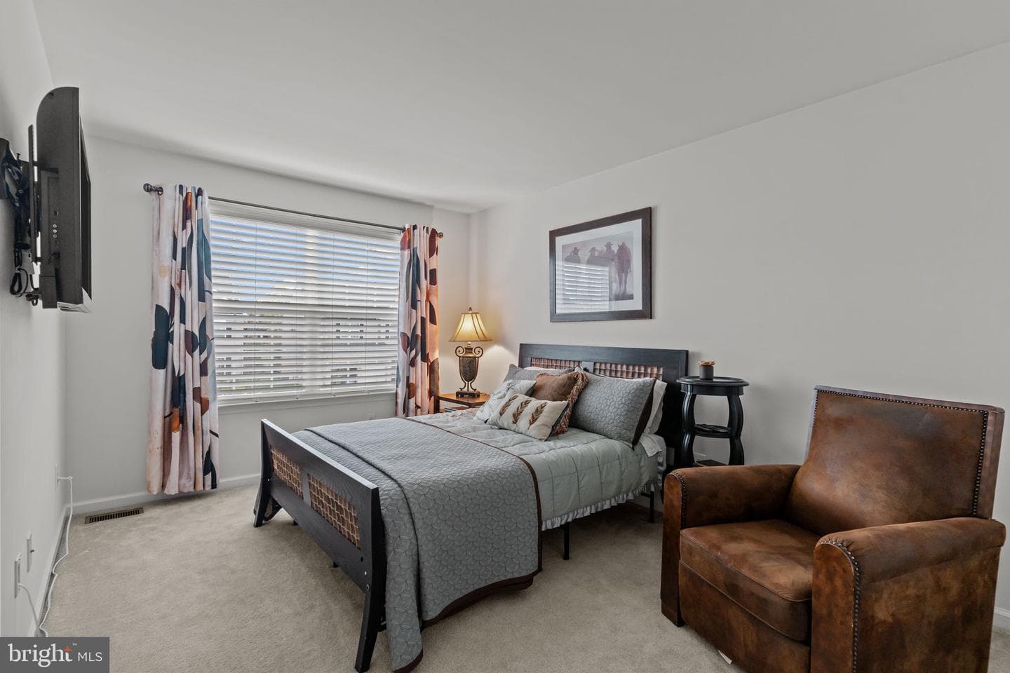 400 Hickory Drive photo 27