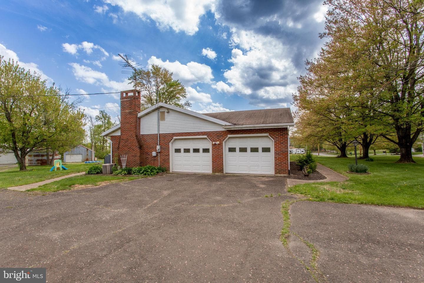2500 Eberhart Road photo 75