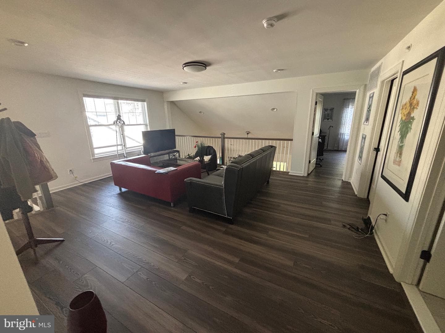 916 Holden Court photo 19
