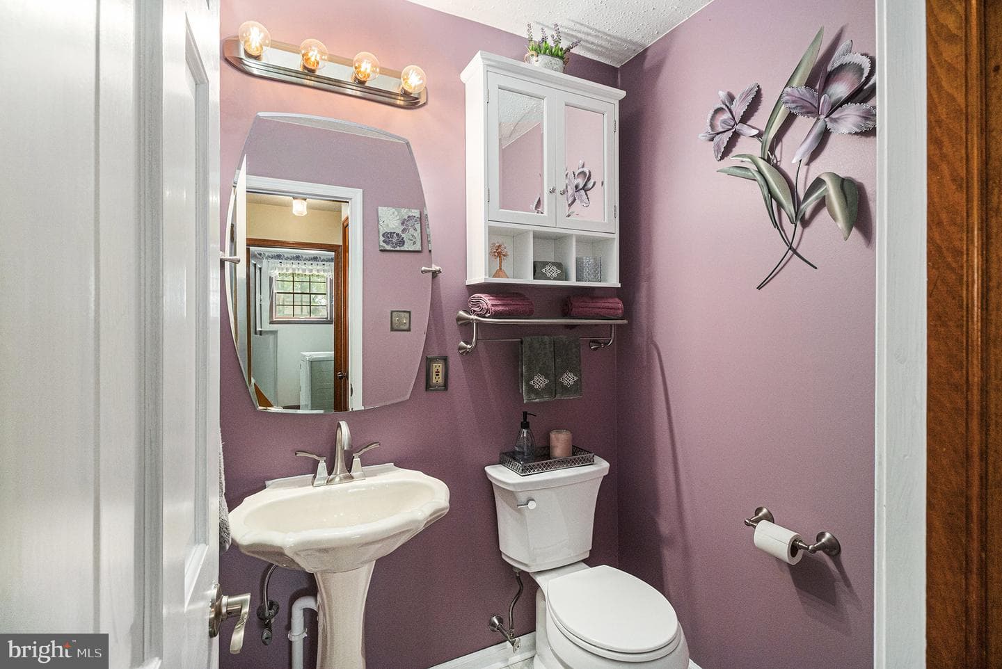 1246 Center Street photo 15