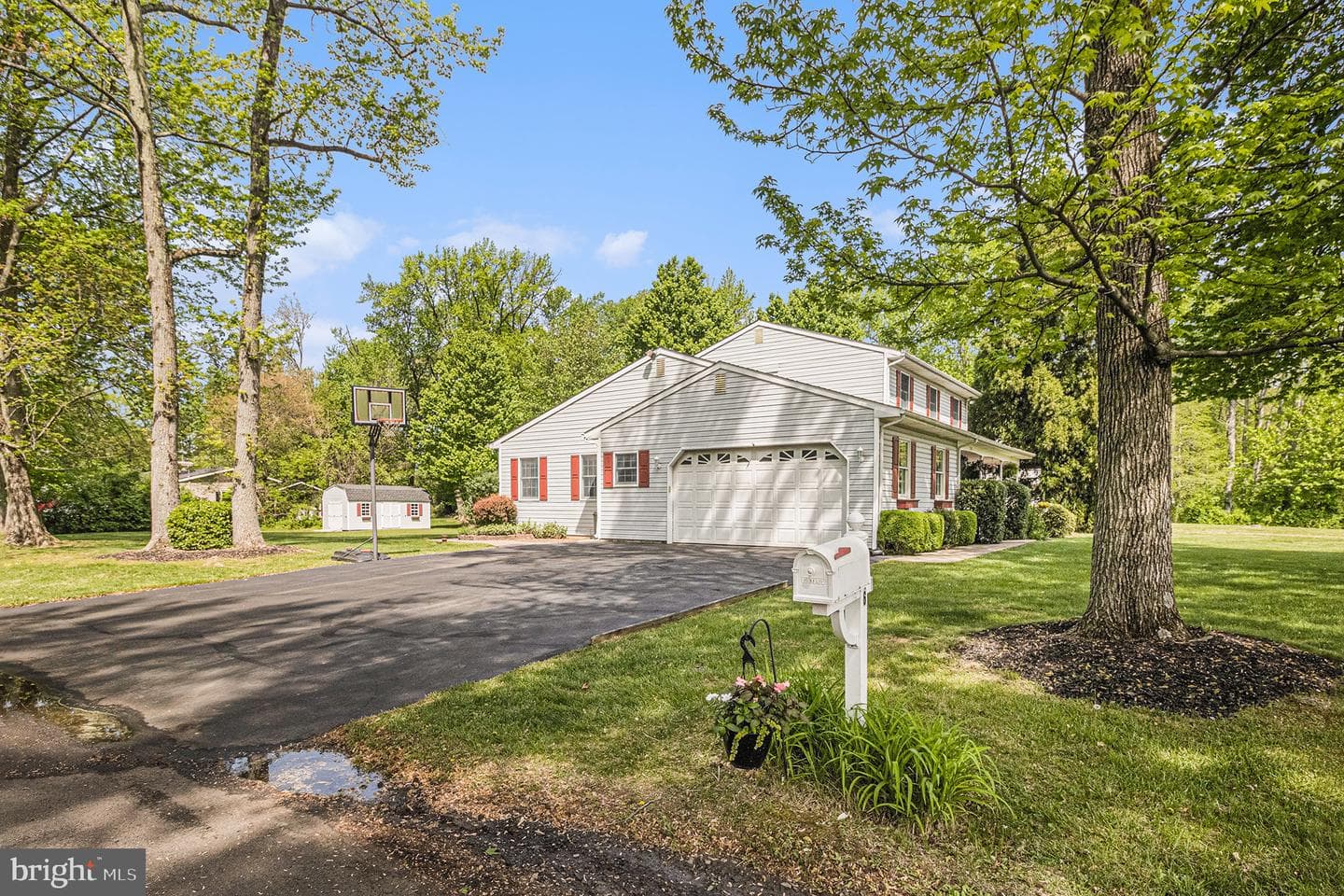 1246 Center Street photo 28