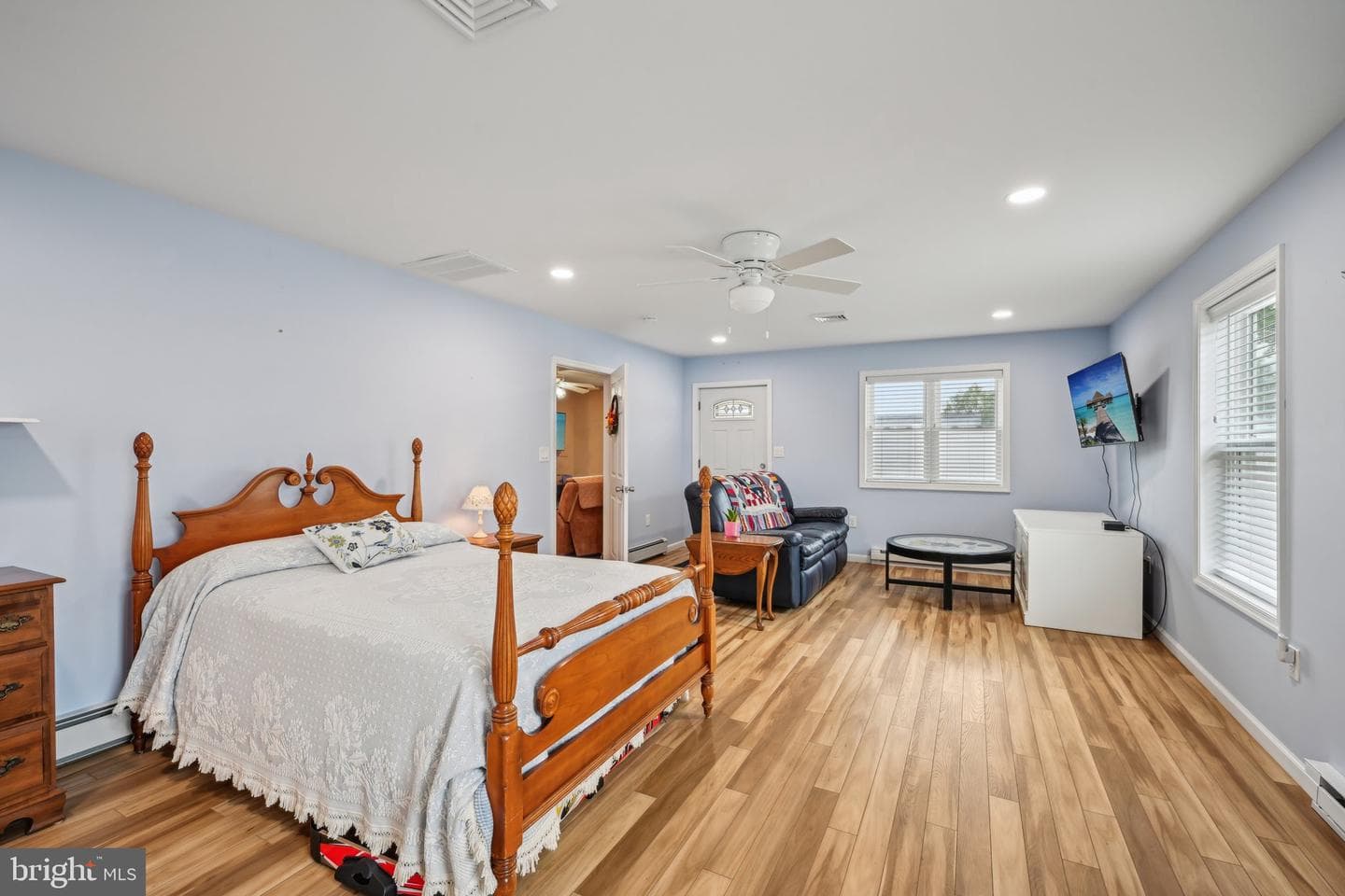 6 Swan Lane photo 19