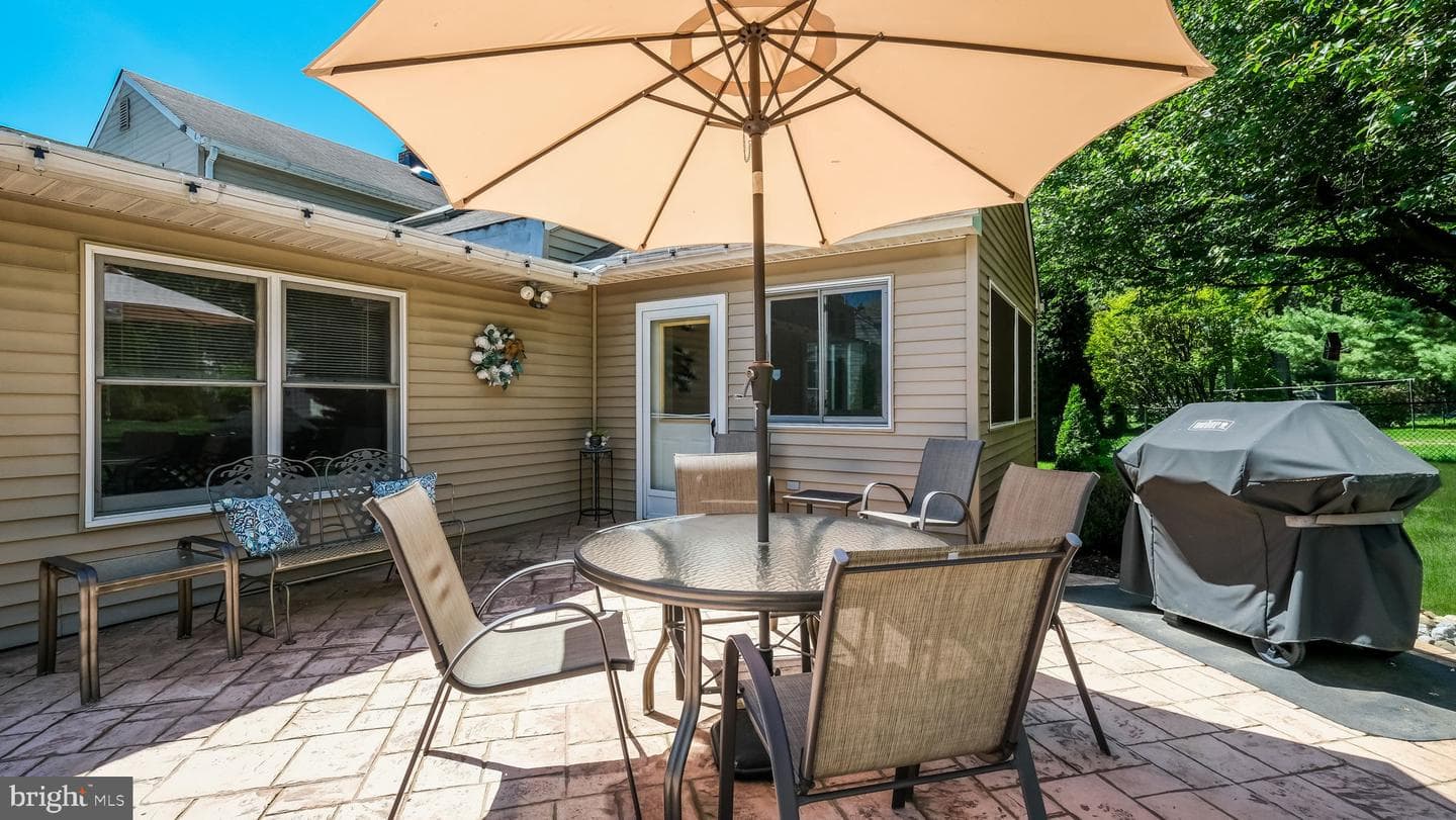118 Woodlawn Road photo 40