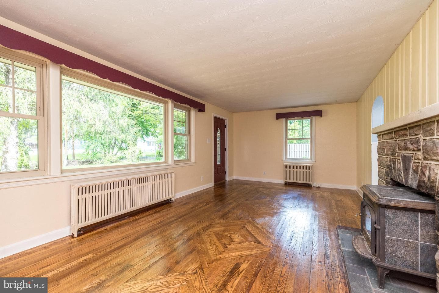 9138 Easton Road photo 3