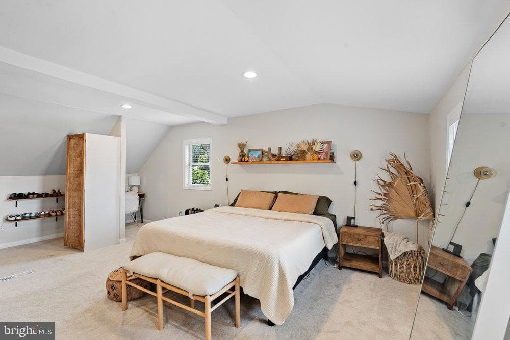 1304 Woodbine Avenue photo 17