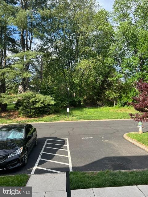 208 Hampton Crossing photo 4