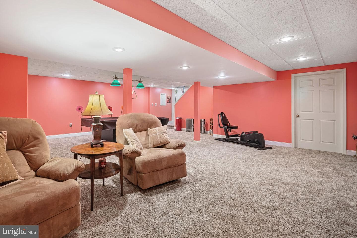 617 Highpointe Circle photo 28