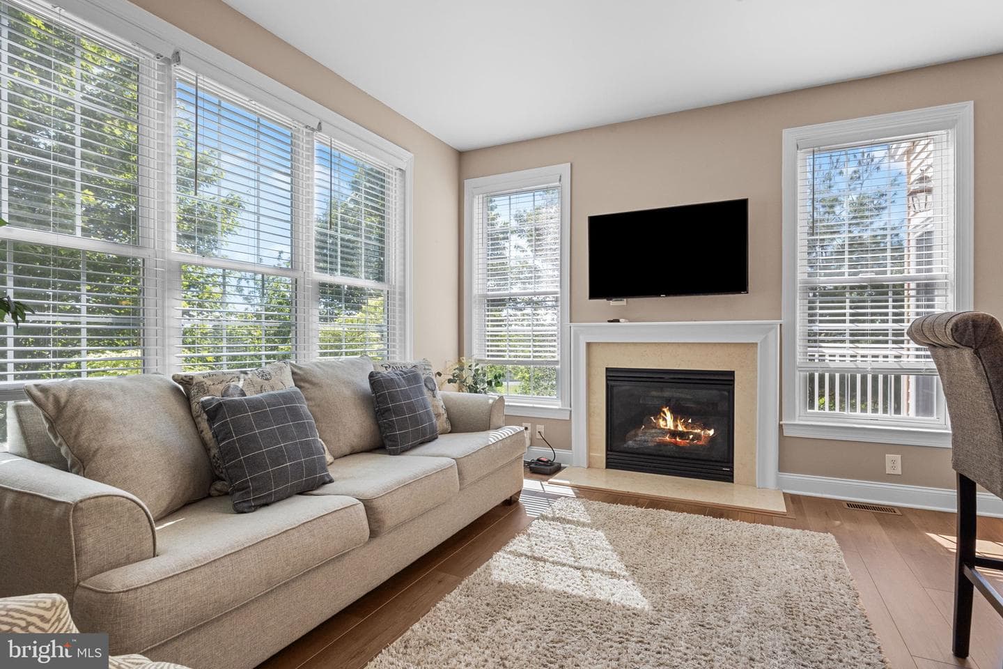 3073 E Dorchester St photo 12