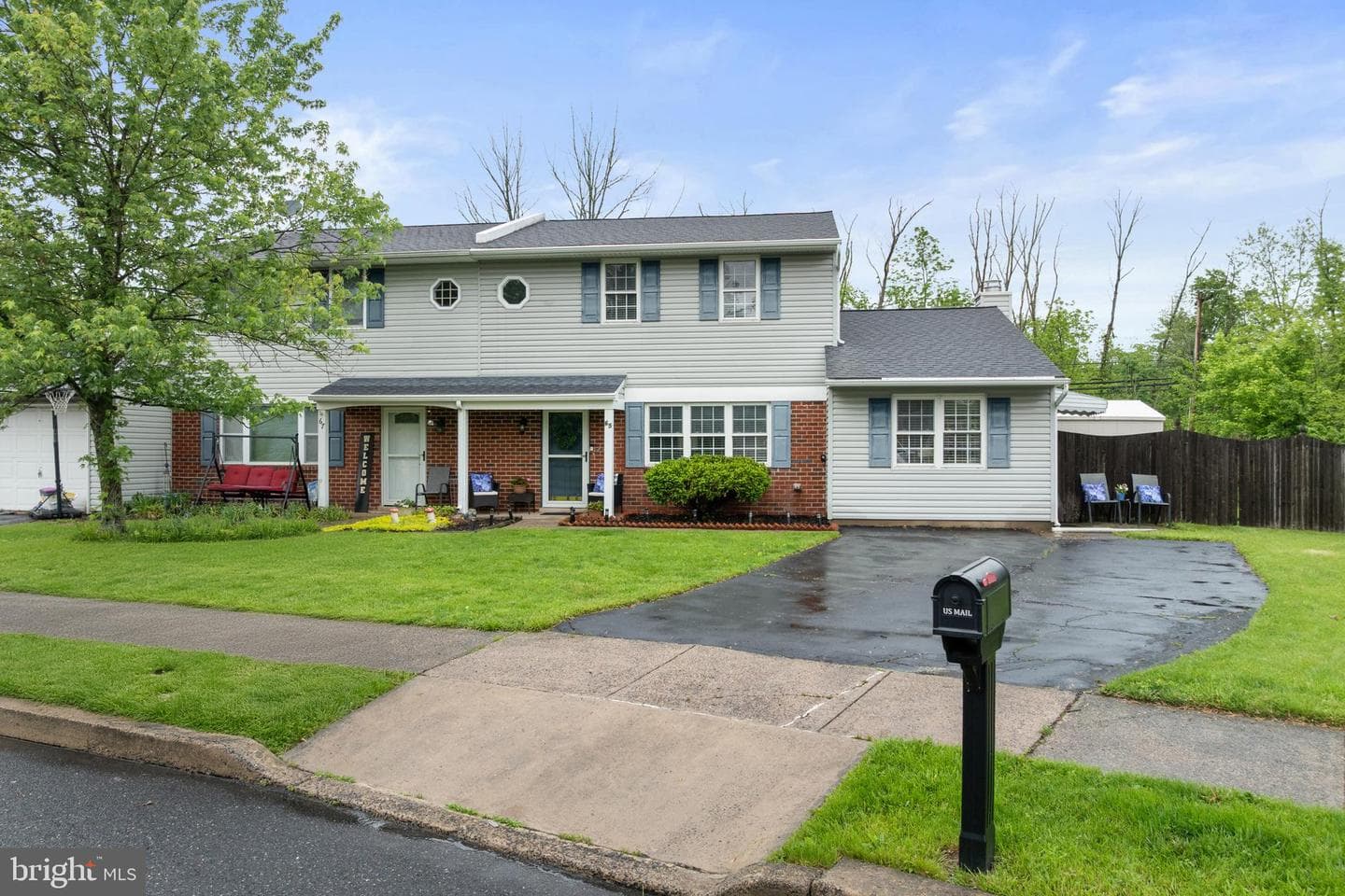 65 Essex Court photo 1