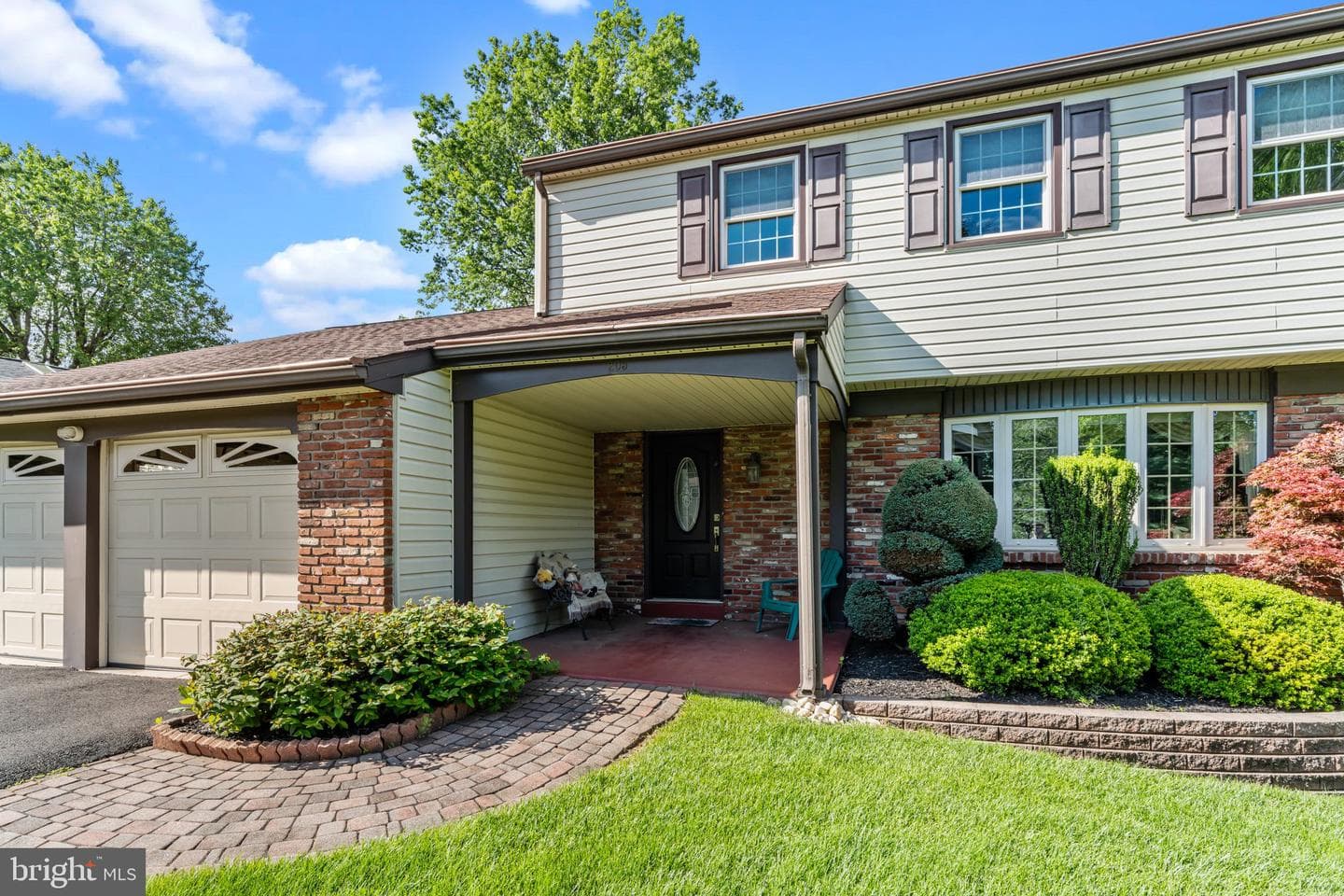 205 Creekwood Drive photo 3