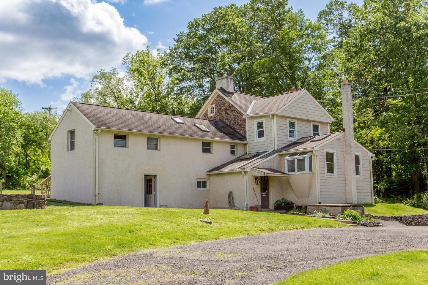 577 Sackettsford Road photo 4
