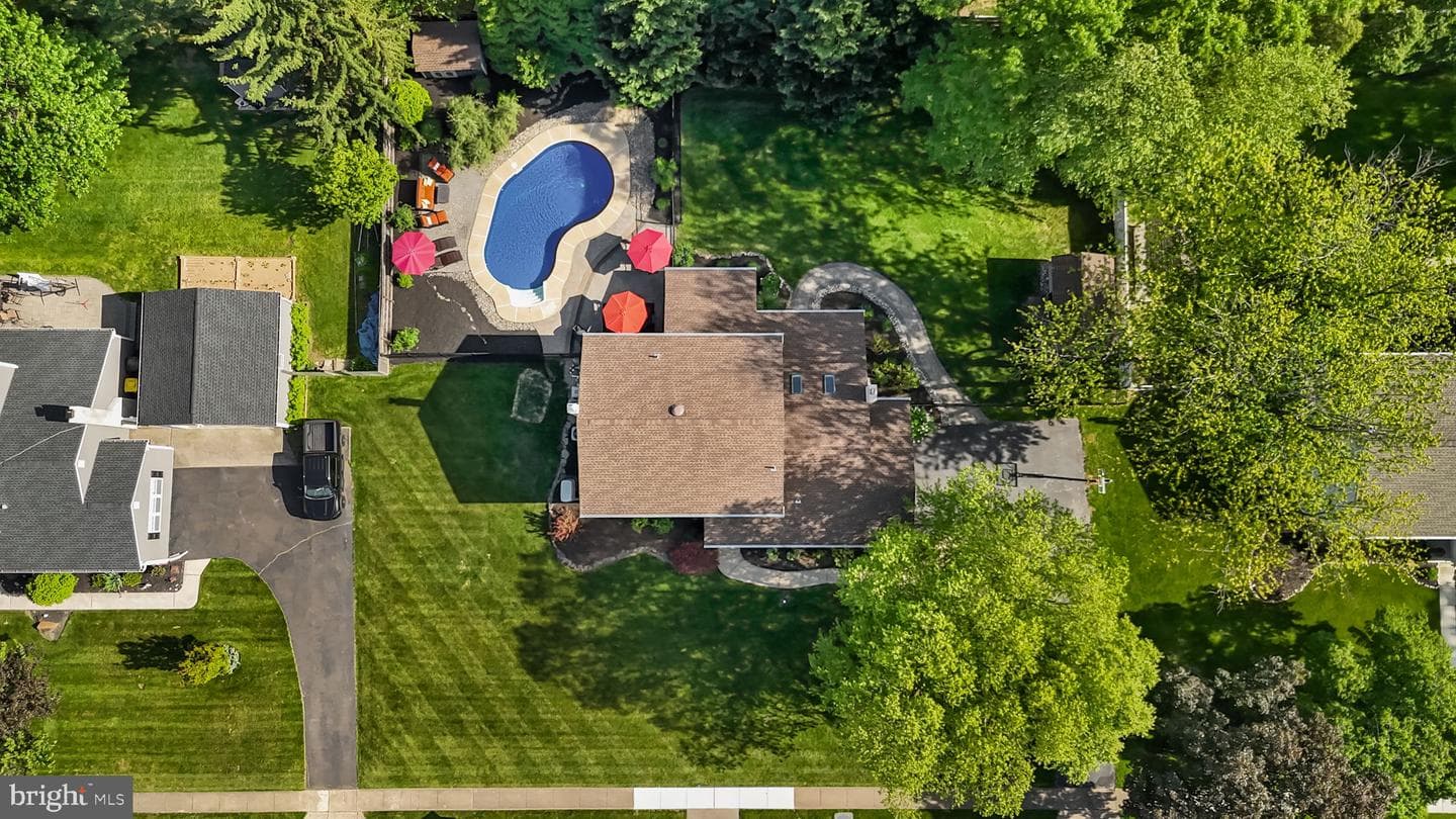 505 Keating Drive photo 2