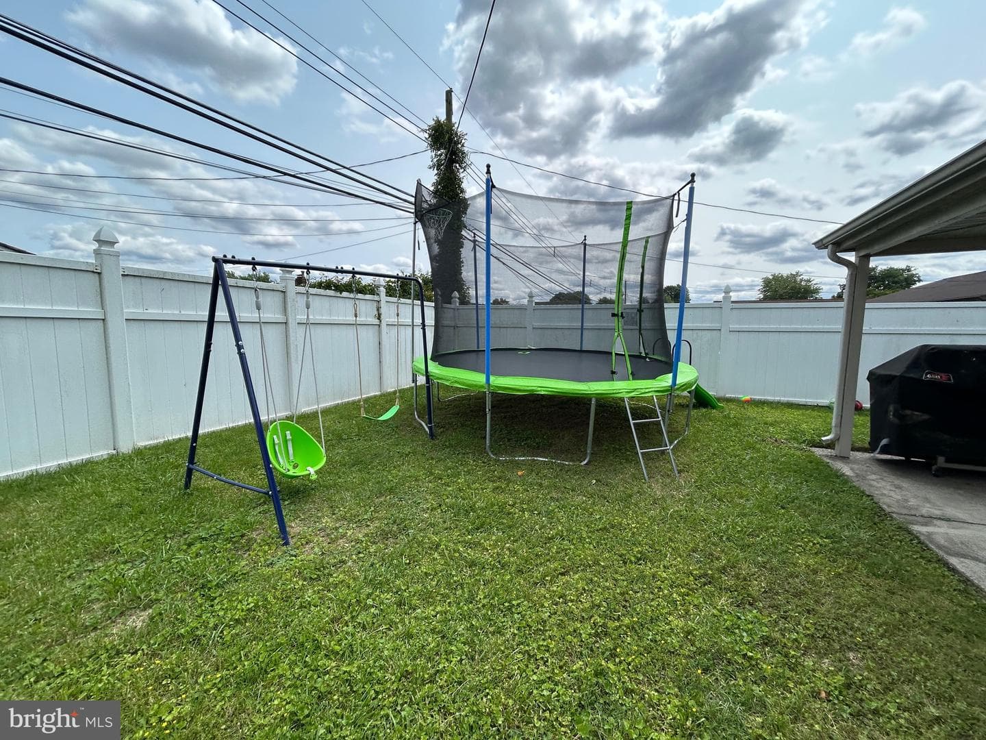 44 Sugarmaple Lane photo 55
