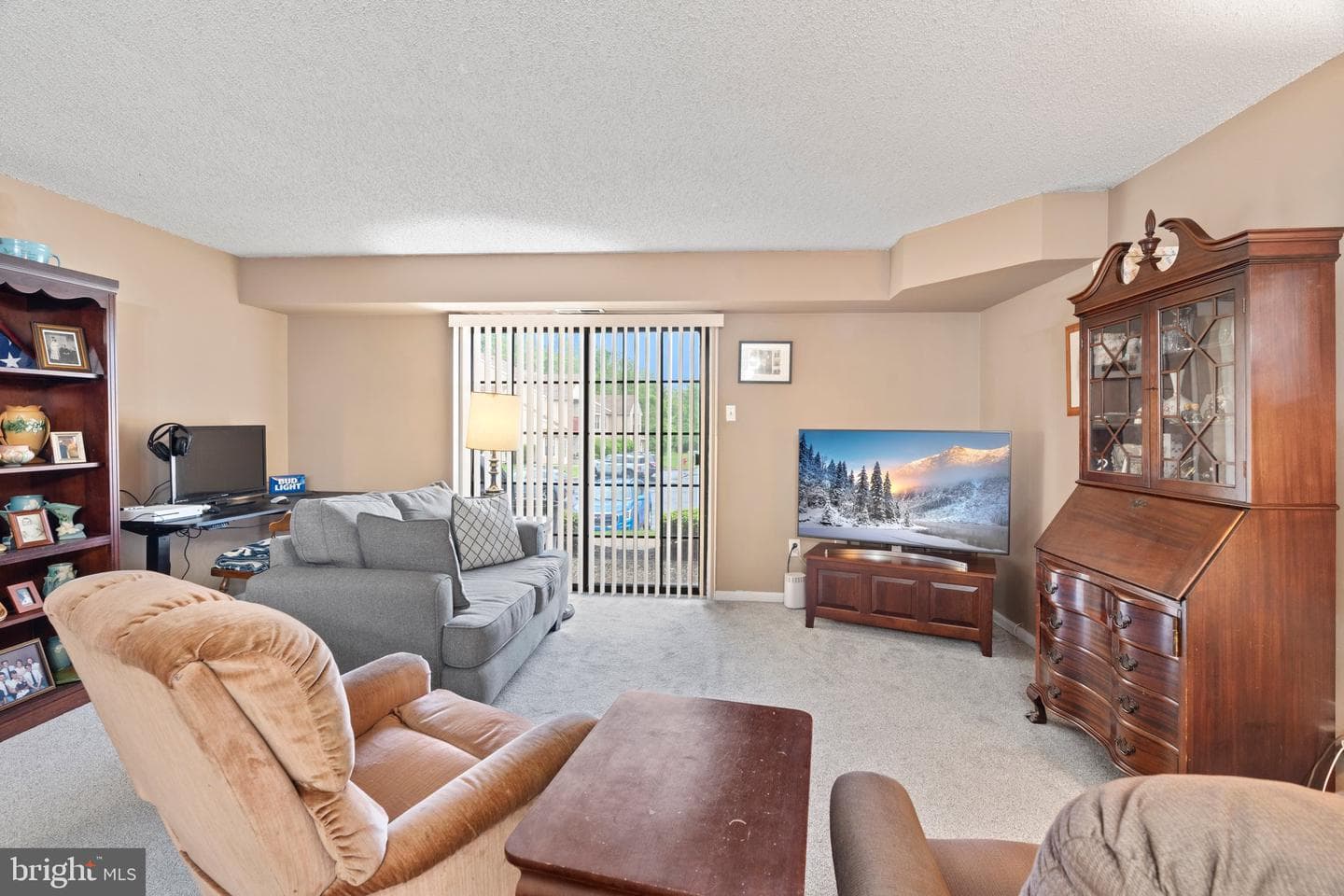 1206 Barry Court photo 17