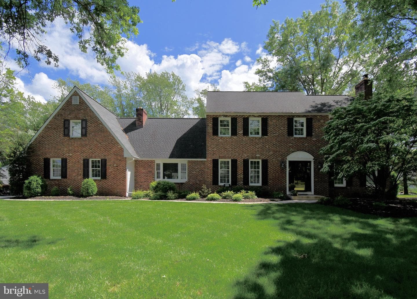 3070 Ursulas Way photo 2