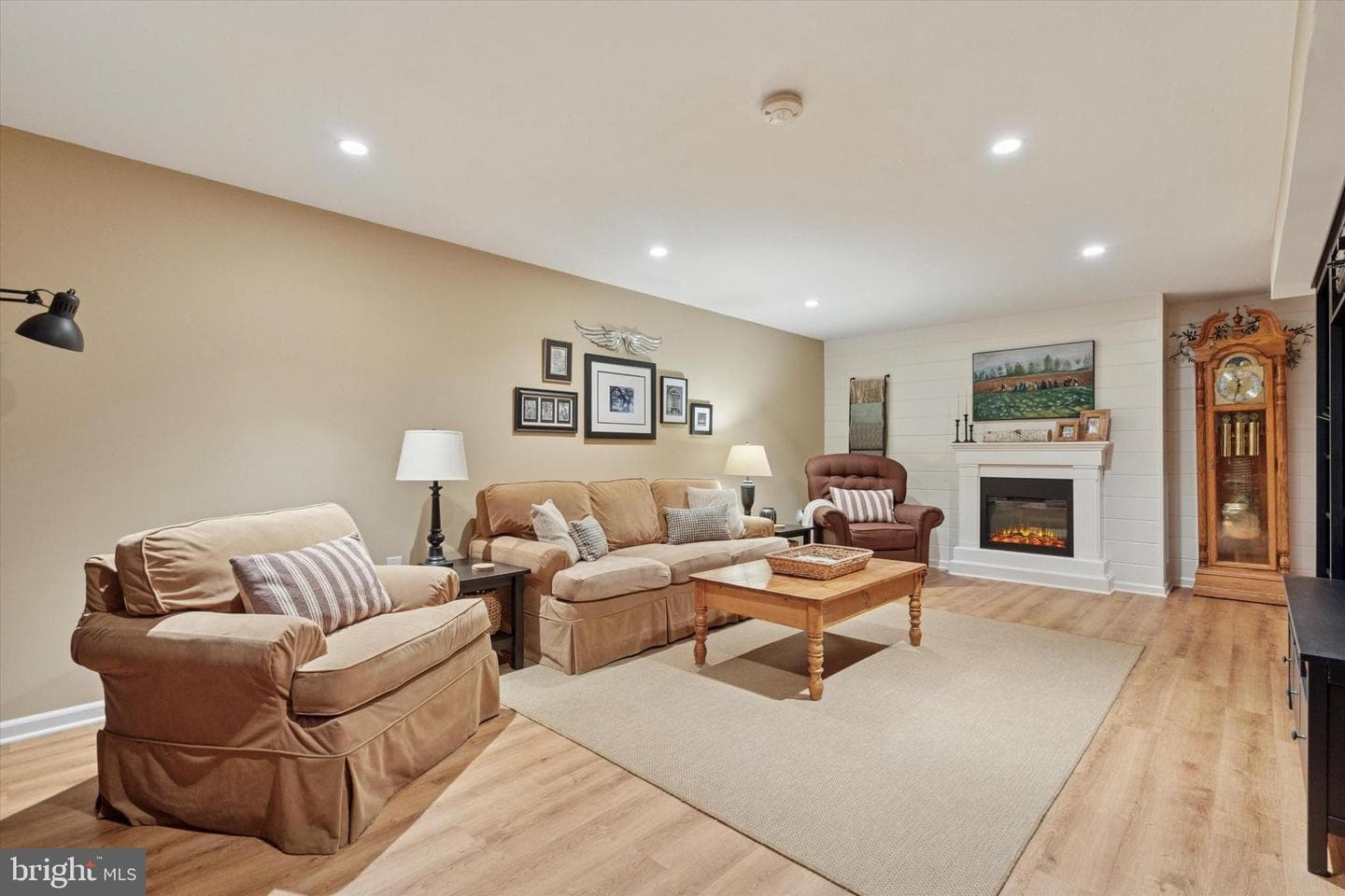 1004 Canter Circle photo 22